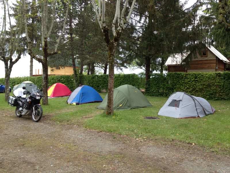 Larges emplacements pour colonies ou groupes